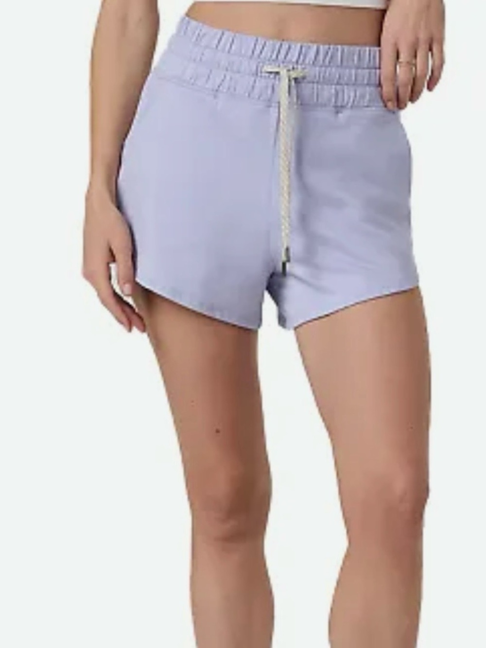 Vuori Halo performance short 2.0 in lavender mist. Size Small - Picture 2 of 10